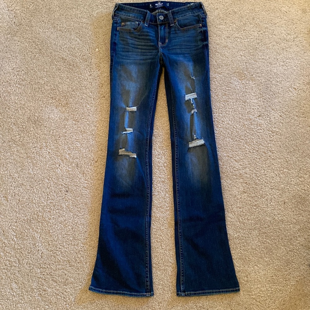 Hollister low rise boot distressed 1 regular NWT